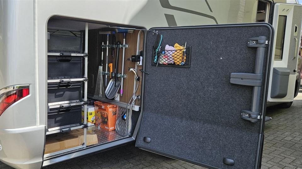 Wohnmobil Regal Tower 4 mit 4 Auszügen